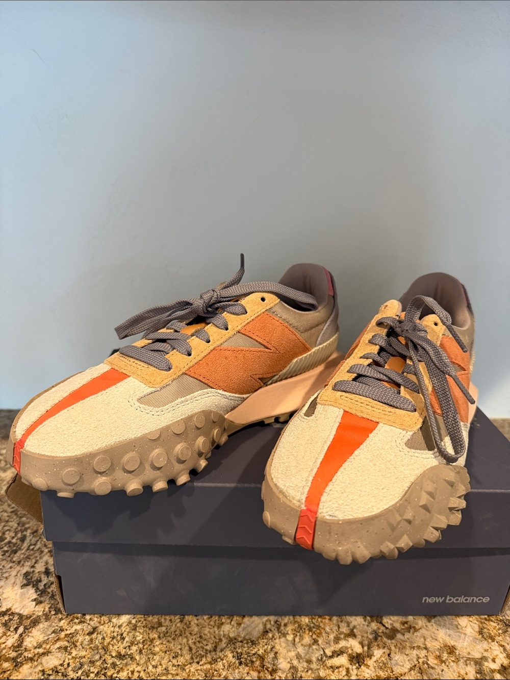 New Balance xc-72 sneakers. Men’s size 6 1/2. Women’s size 8 unisex